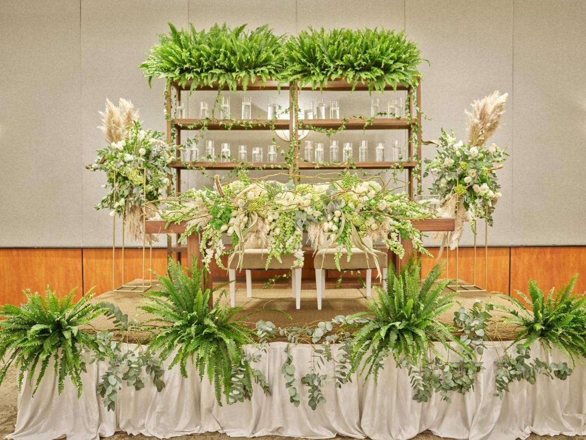 Fiesta Americana Reforma Mexiko-Stadt Exterior foto A traditional Malay wedding dais